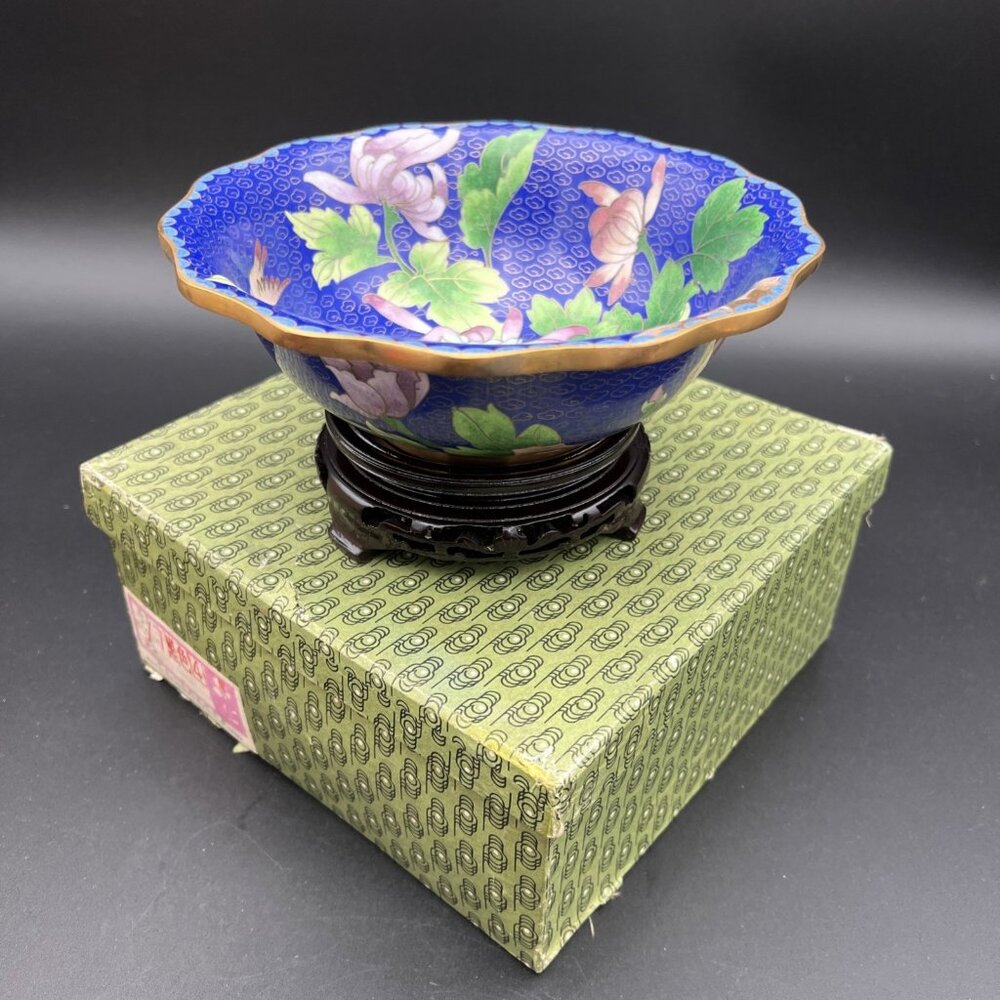 1960s Chinese CLOISONNE Blue Enamel Bronze Floral & Birds Bowl Stand Box 7"